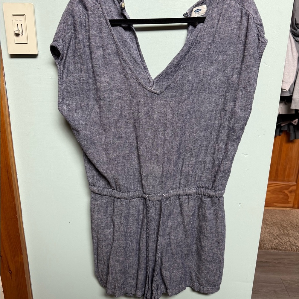 Old Navy Heathered Gray Knit Top